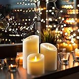 LED-Kerzen von Da by, Flammenlose Kerze 300 Stunden Batterie Dekorative Kerzen Set 3 (10cm, 12.8cm, 15.2cm). Die echt blinkende LED-Flamme ist aus elfenbeinfarbenem Echtwachs gefertigt. 10-Tasten-Fern - 3